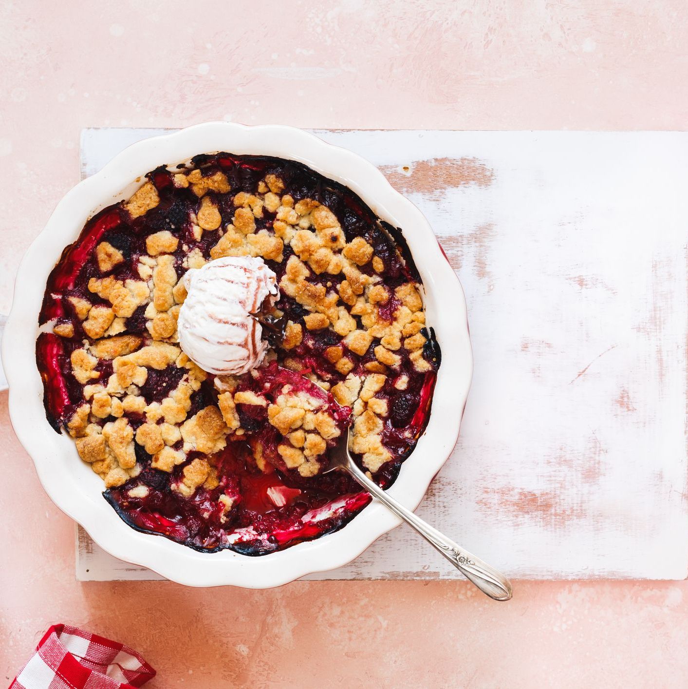 Croustade fraises bleuets au bbq