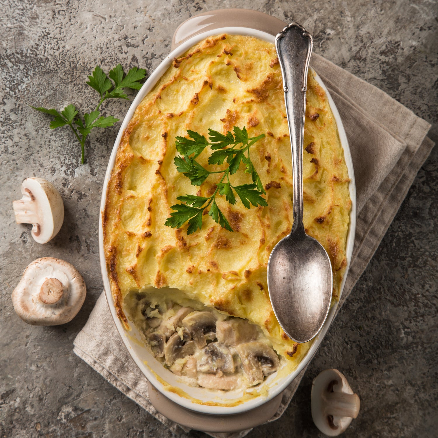 Gratin aux Champignons et Poulet Grillé