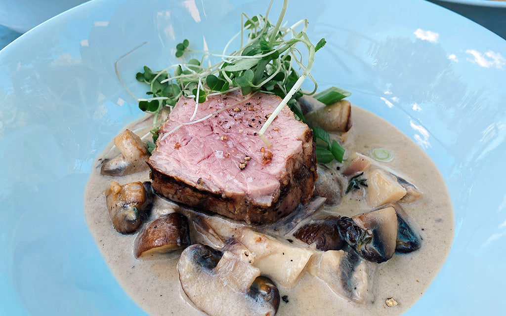 Filet de veau raifort whisky et champignons crémeux